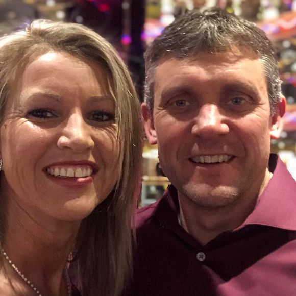 Meet your Posher, Christy - Picture 1 of 1